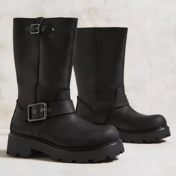 Vagabond Black Cosmo 2.0 Leather Lug Sole Tall Boot - Picture 3 of 11